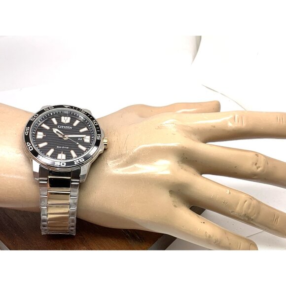 Citizen Men's Watch AW1706-52E Eco Drive Black Dial Two Tone Silver Steel 45mm - Picture 6 of 15